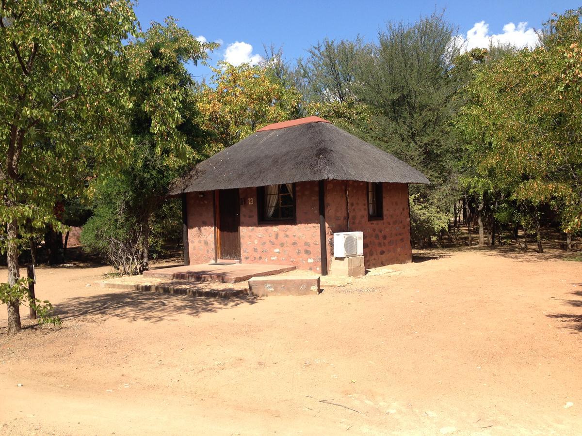 Phokoje Bush Lodge Selebi-Phikwe Eksteriør billede